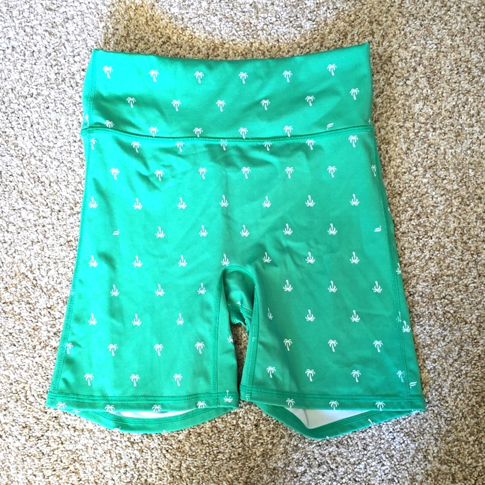 Fabletics Green Palm Tree Fitted Shorts